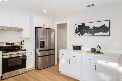 $525,000 | 519 Holly Street, Vallejo, CA 94589