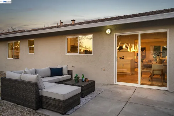 $525,000 | 519 Holly Street, Vallejo, CA 94589