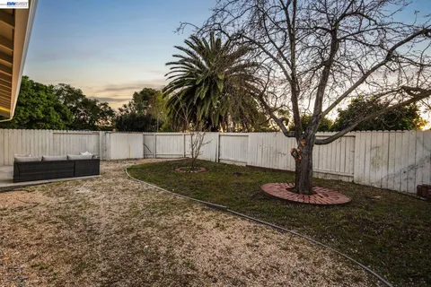 $525,000 | 519 Holly Street, Vallejo, CA 94589