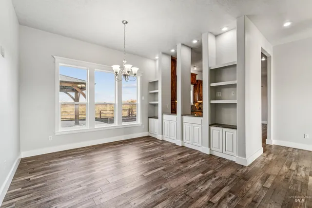 $1,250,000 | 5740 W Highway, Emmett, ID 83617