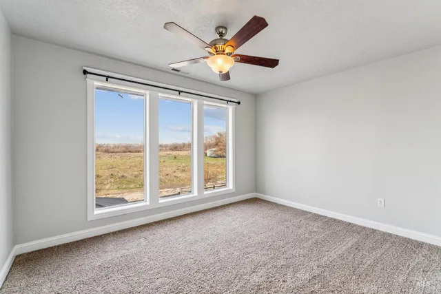 $1,250,000 | 5740 W Highway, Emmett, ID 83617