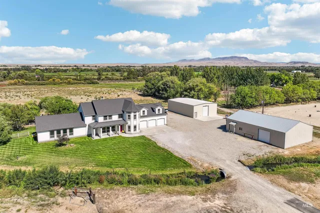 $1,250,000 | 5740 W Highway, Emmett, ID 83617