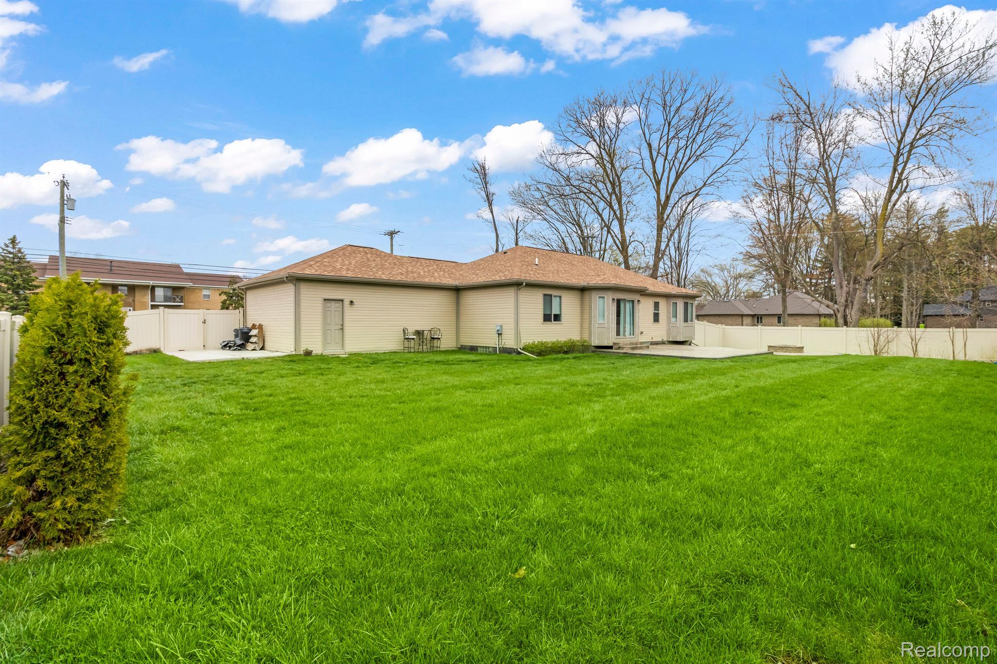 29100 Cotton Road New Baltimore, MI 48047 - Photo 16 of 32 Gallery Image 16