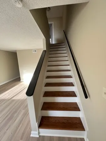$1,225 | 622 Castlegate Drive, Nashville, TN 37217