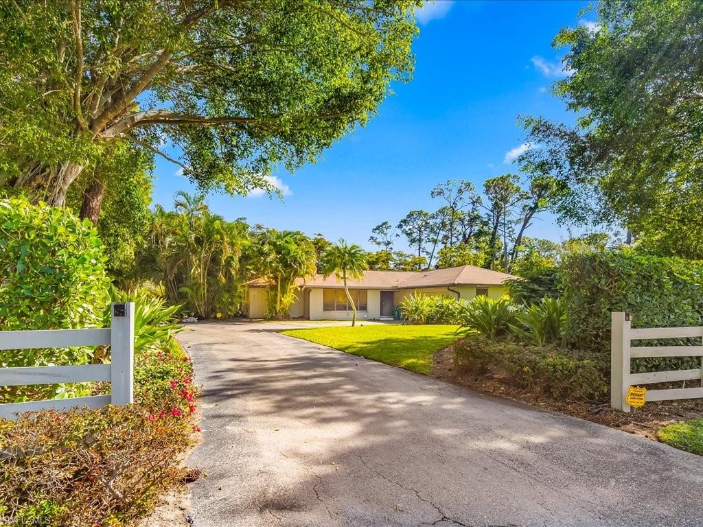 154 Cajeput Drive Naples, FL 34108 - Photo 16 of 45