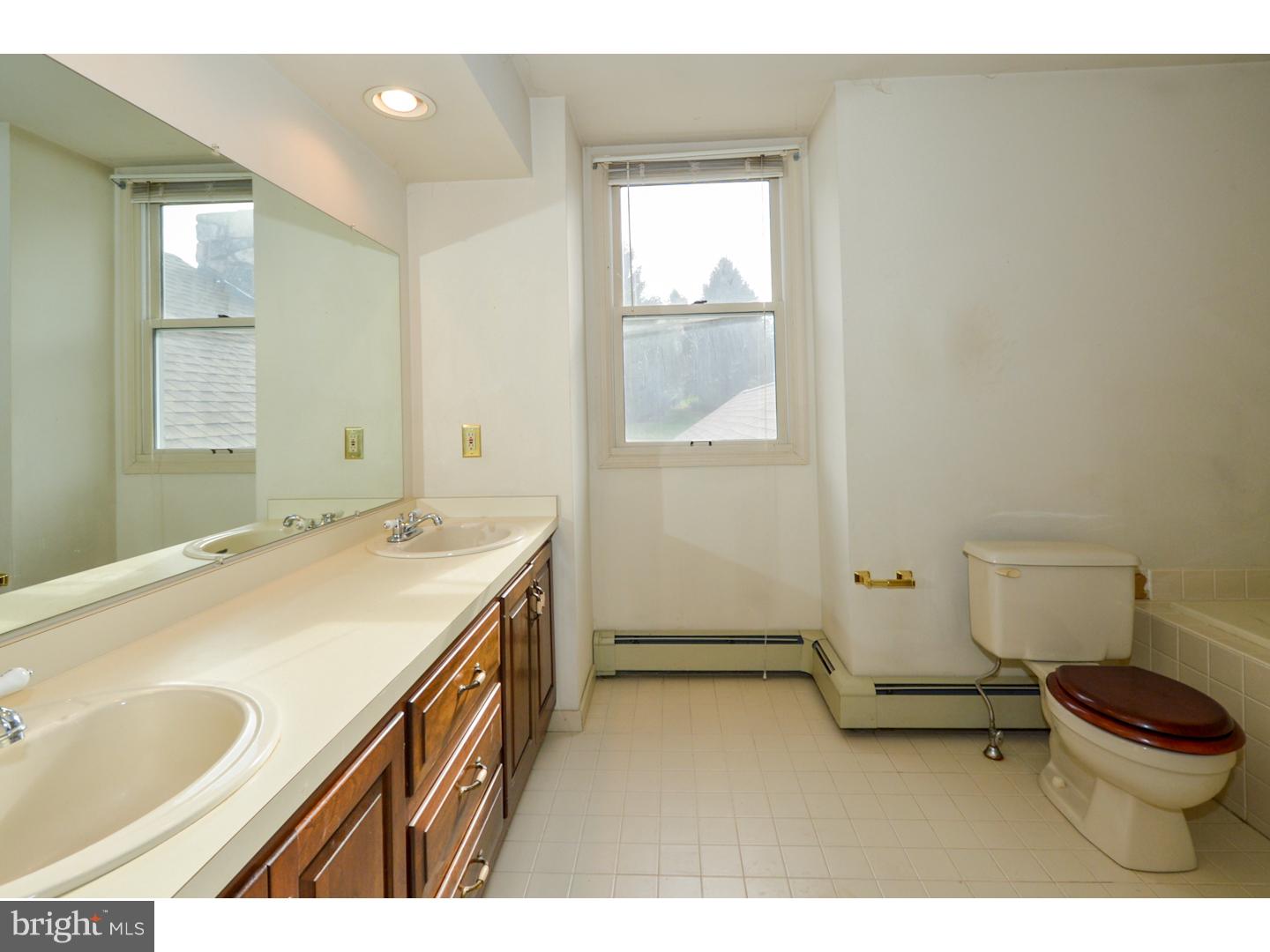 245 Valley View Road Riegelsville, PA 18077 - Photo 20 of 25 Bathroom