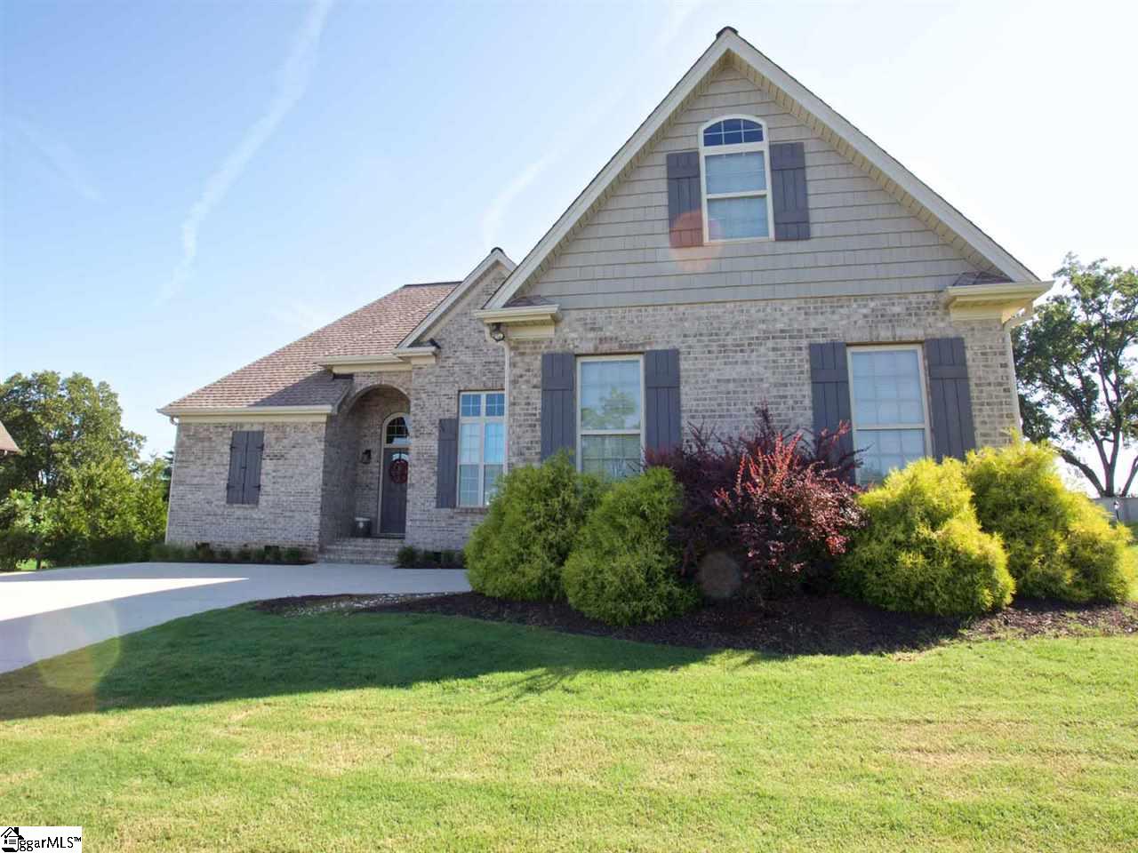 305 Mellow Way Greer, SC 29651 - Photo 1 of 26 Gallery Image 1