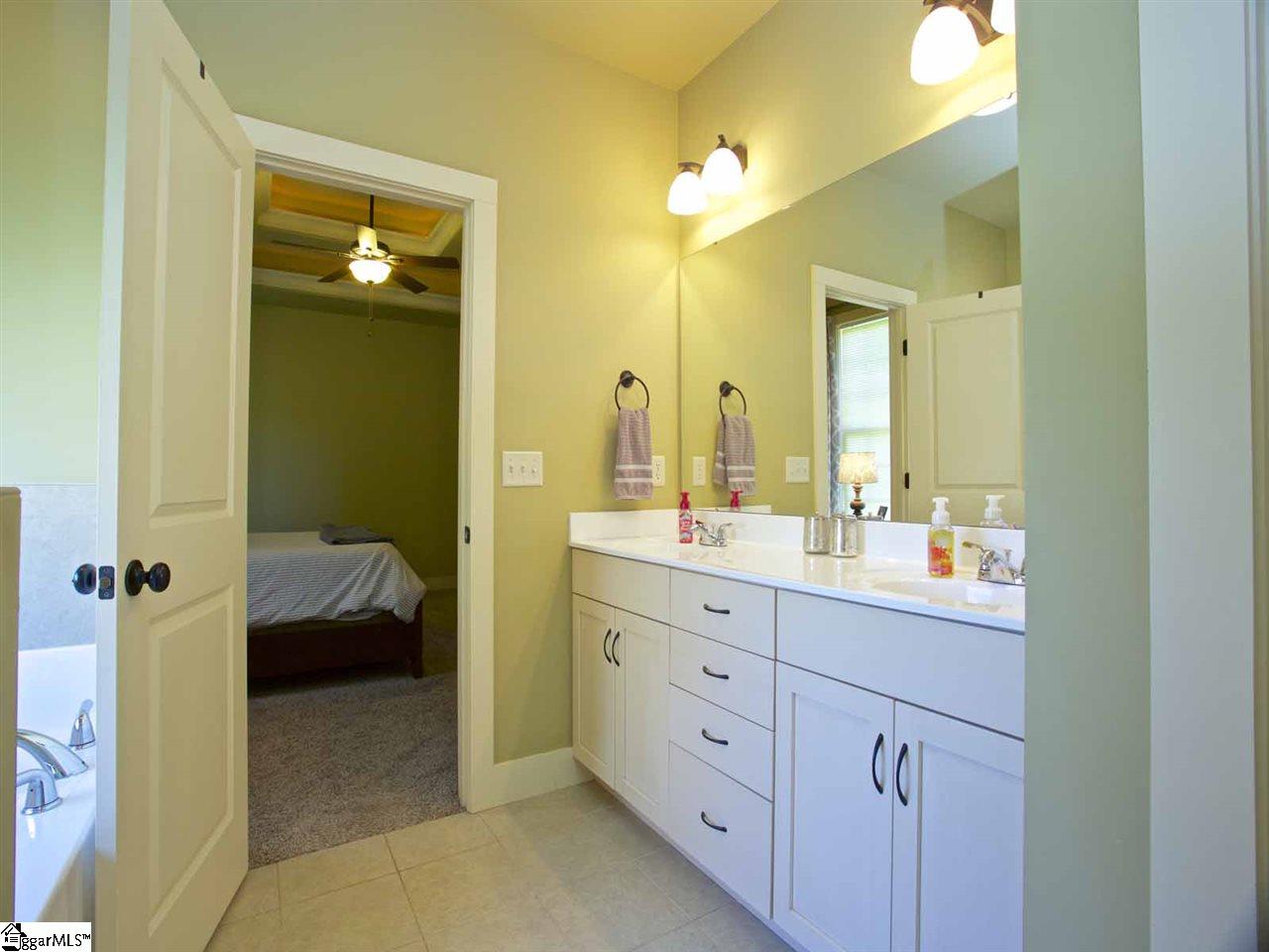 305 Mellow Way Greer, SC 29651 - Photo 14 of 26 Gallery Image 14
