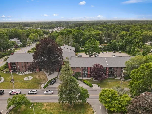 $149,900 | 170 Highland Street, Unit 101C, Taunton, MA 02780