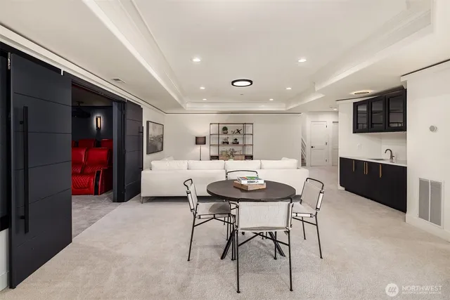 $7,250,000 | 9234 Northeast 25th Street, Clyde Hill, WA 98004