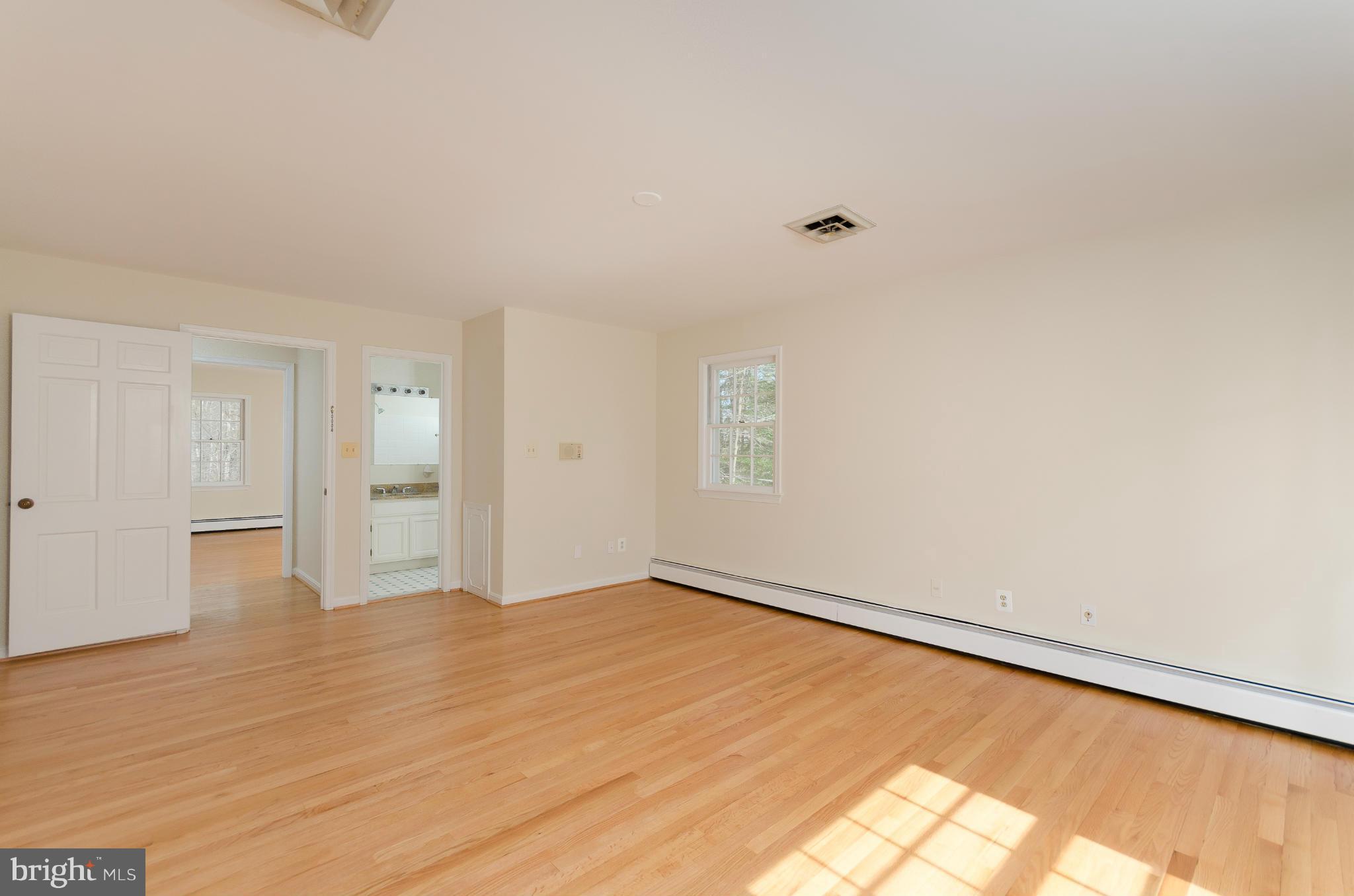 807 Clear Spring Road Great Falls, VA 22066 - Photo 25 of 27 Bedroom (Master)