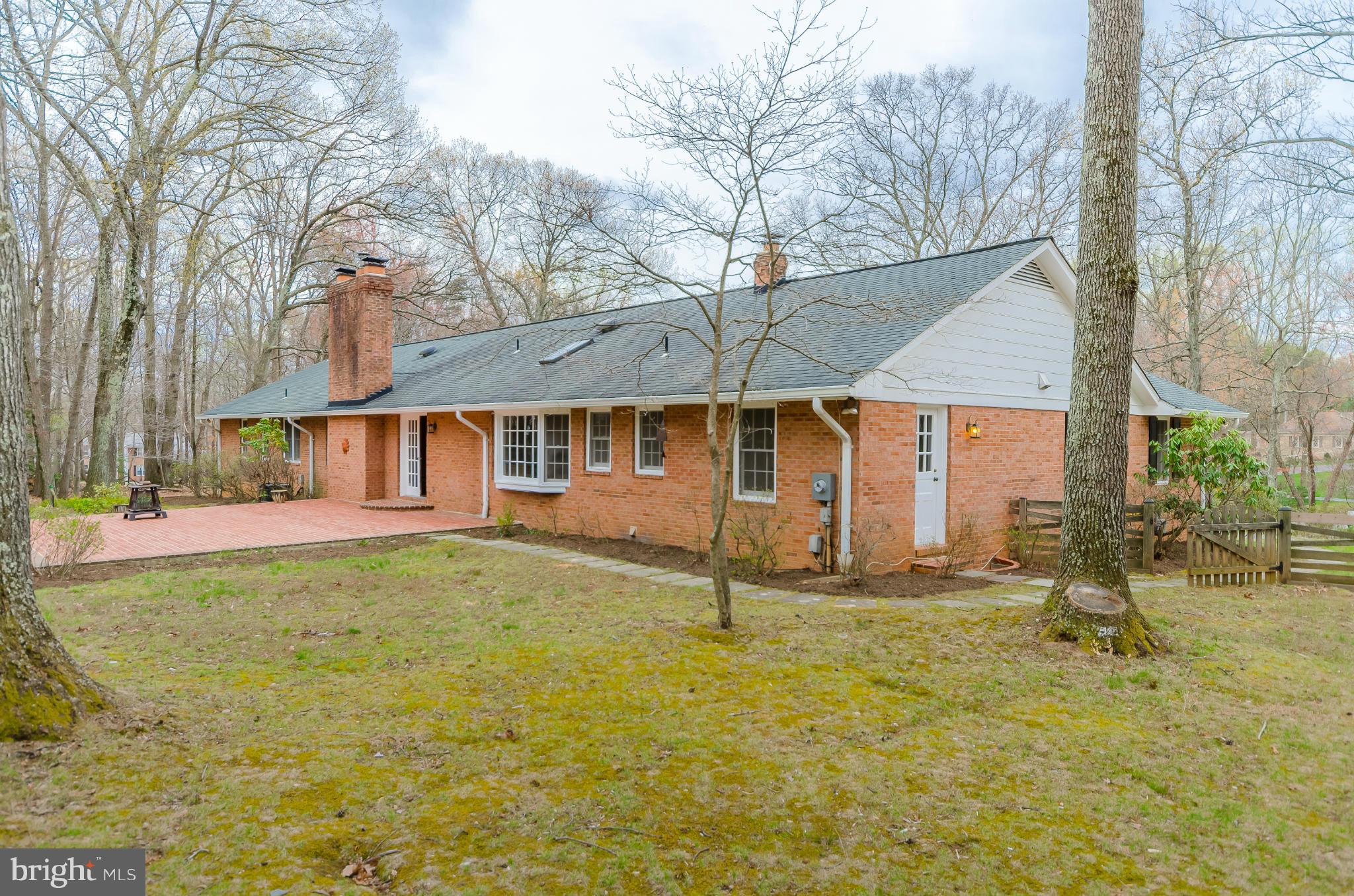 807 Clear Spring Road Great Falls, VA 22066 - Photo 27 of 27 Exterior (Rear)