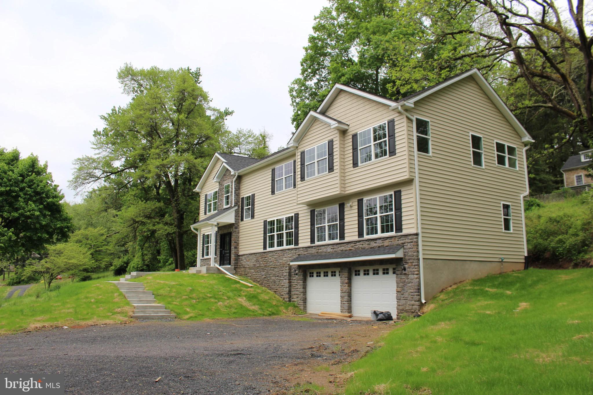 2795 Street Road Doylestown, PA 18902 - Photo 2 of 15 Two Car garage with large circular drive
