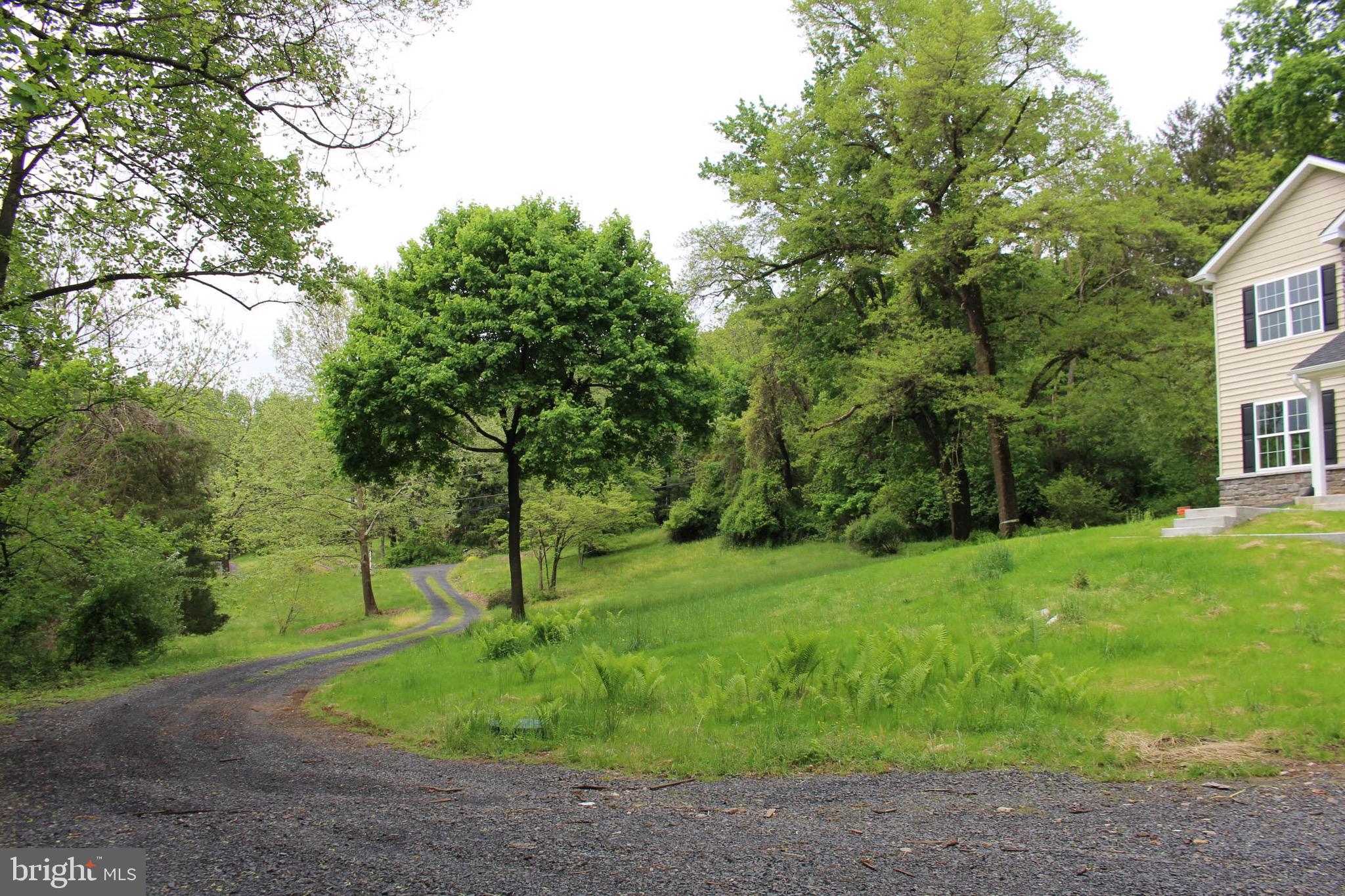 2795 Street Road Doylestown, PA 18902 - Photo 15 of 15 Private Driveway