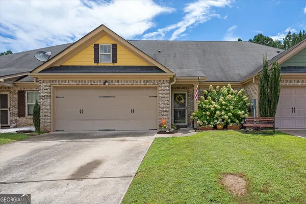 $299,900 | 491 Vandenburg Drive, Villa Rica, GA 30180