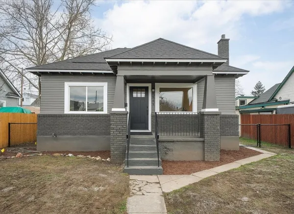 $284,900 | 1008 East Glass Avenue, Spokane, WA 99207
