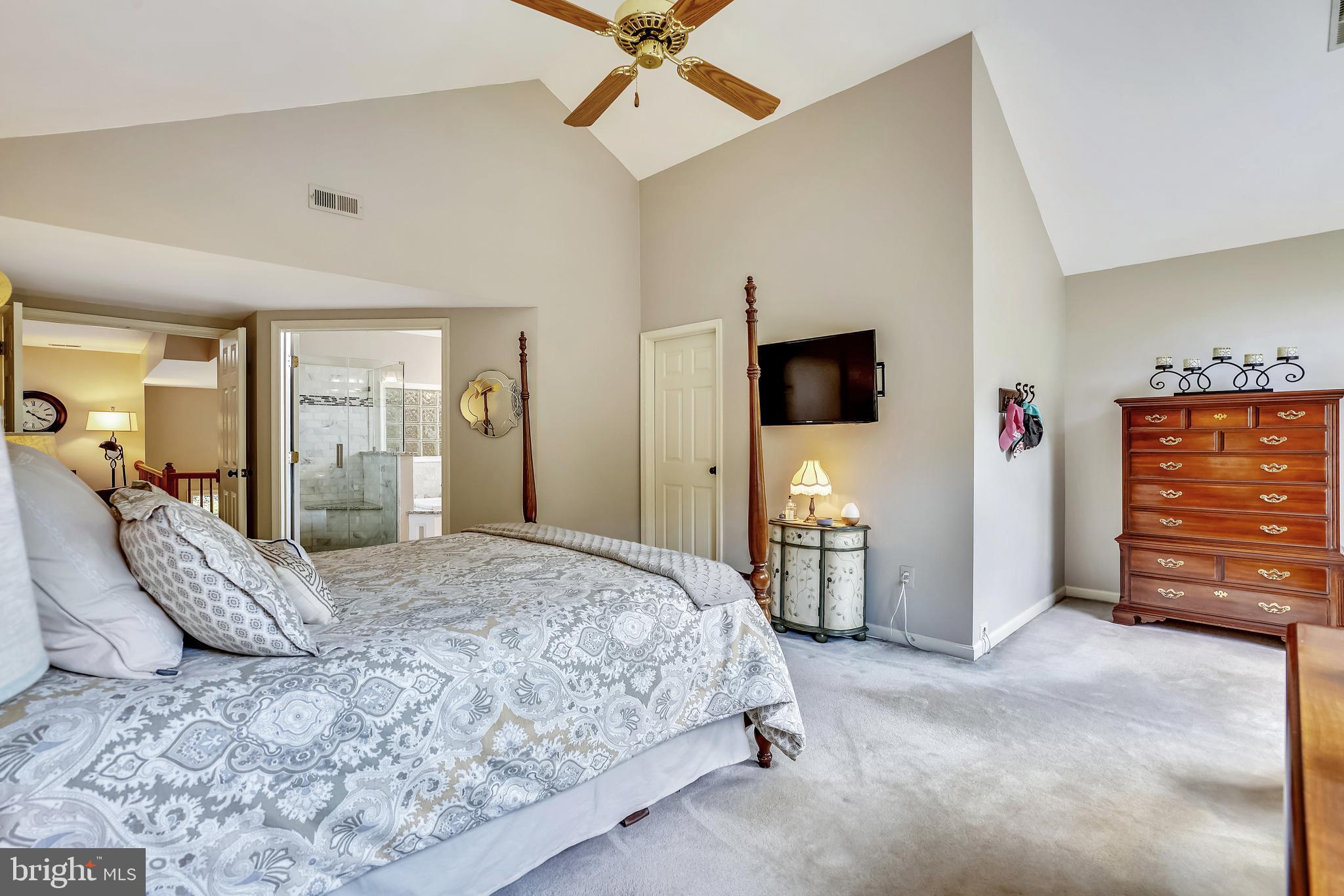 2320 Ridge Tree Court Ellicott City, MD 21042 - Photo 23 of 37 Master Bedroom showing Sitting Area