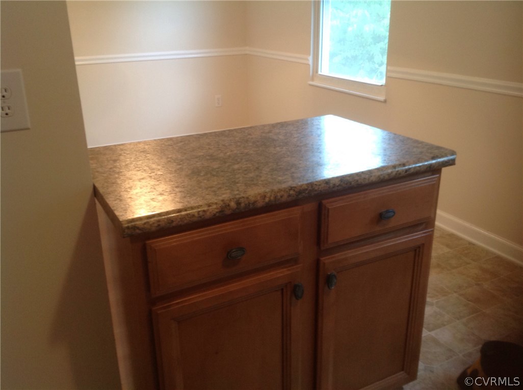 6519 Watchlight Road Richmond, VA 23234 - Photo 4 of 13 Gallery Image 4