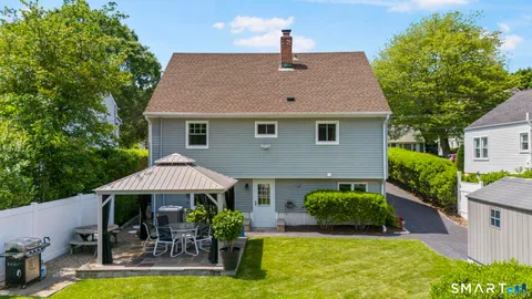 $625,000 | 57 1st Street, Fairfield, CT 06825