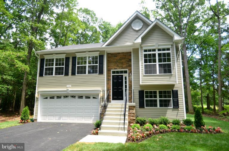 1341 East West Shady Side Road Shady Side, MD 20764 - Photo 16 of 16 Exterior (Front)