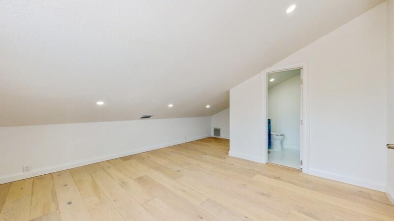 103 Landward Drive Jupiter, FL 33477 - Photo 24 of 39 Loft Bedroom/Den