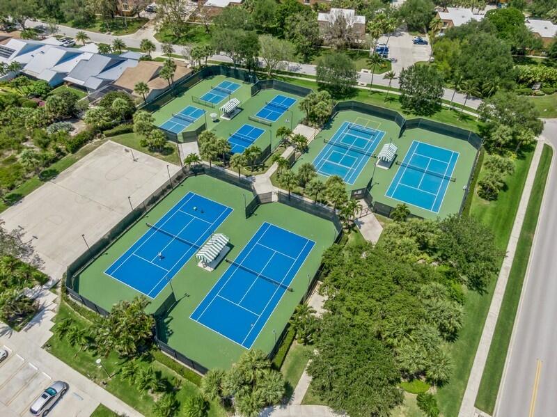 103 Landward Drive Jupiter, FL 33477 - Photo 35 of 39 Community Tennis and Pickleball Courts