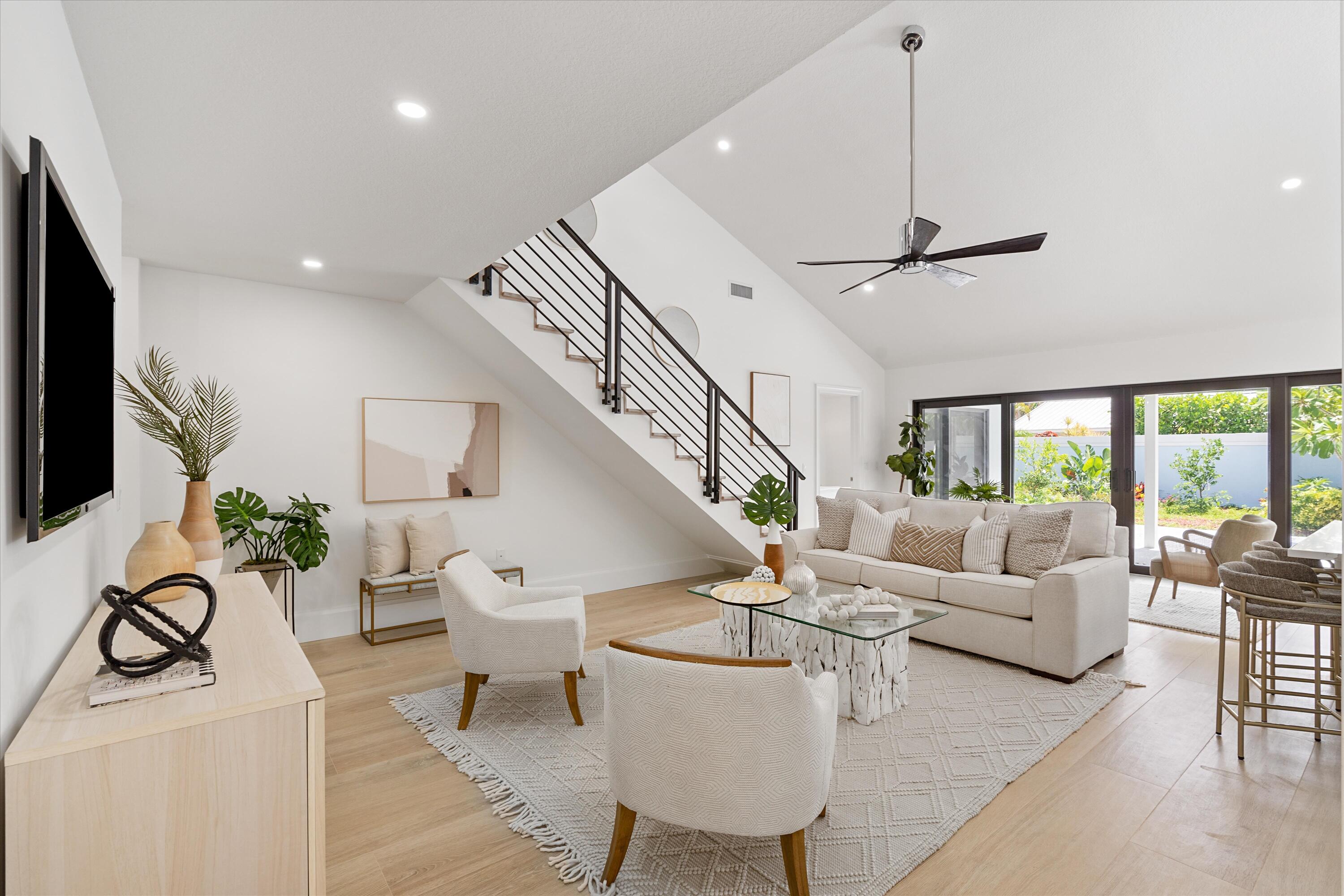 103 Landward Drive Jupiter, FL 33477 - Photo 9 of 39 Great Room