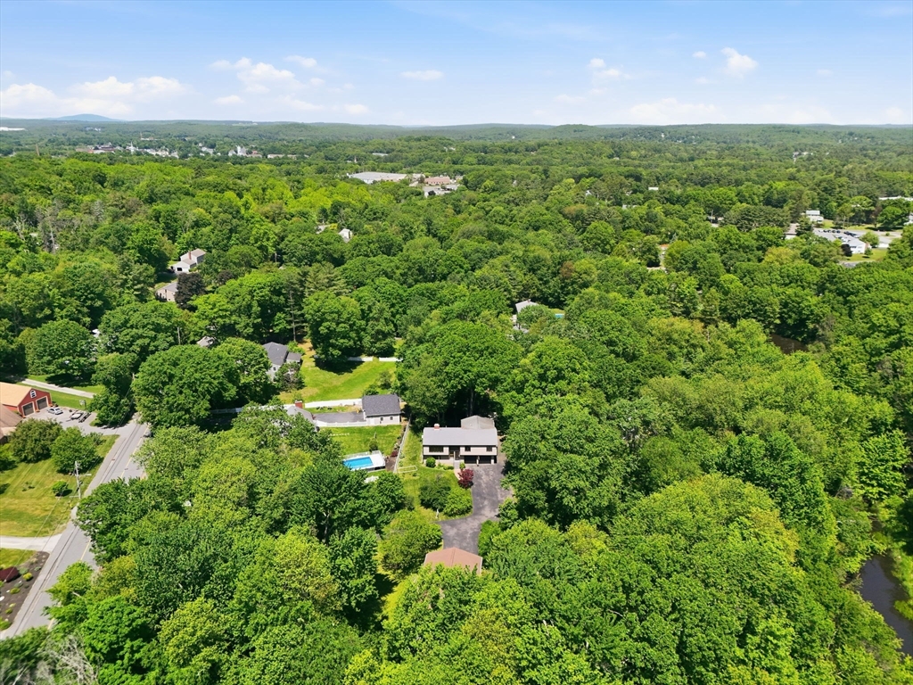 26 Causeway Street Hudson, MA 01749 - Photo 37 of 42