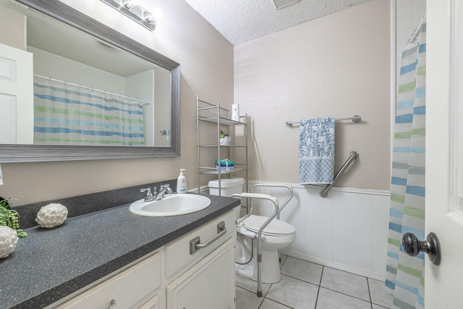 5612 94th Street Lubbock, TX 79424 - Photo 13 of 45 1-14