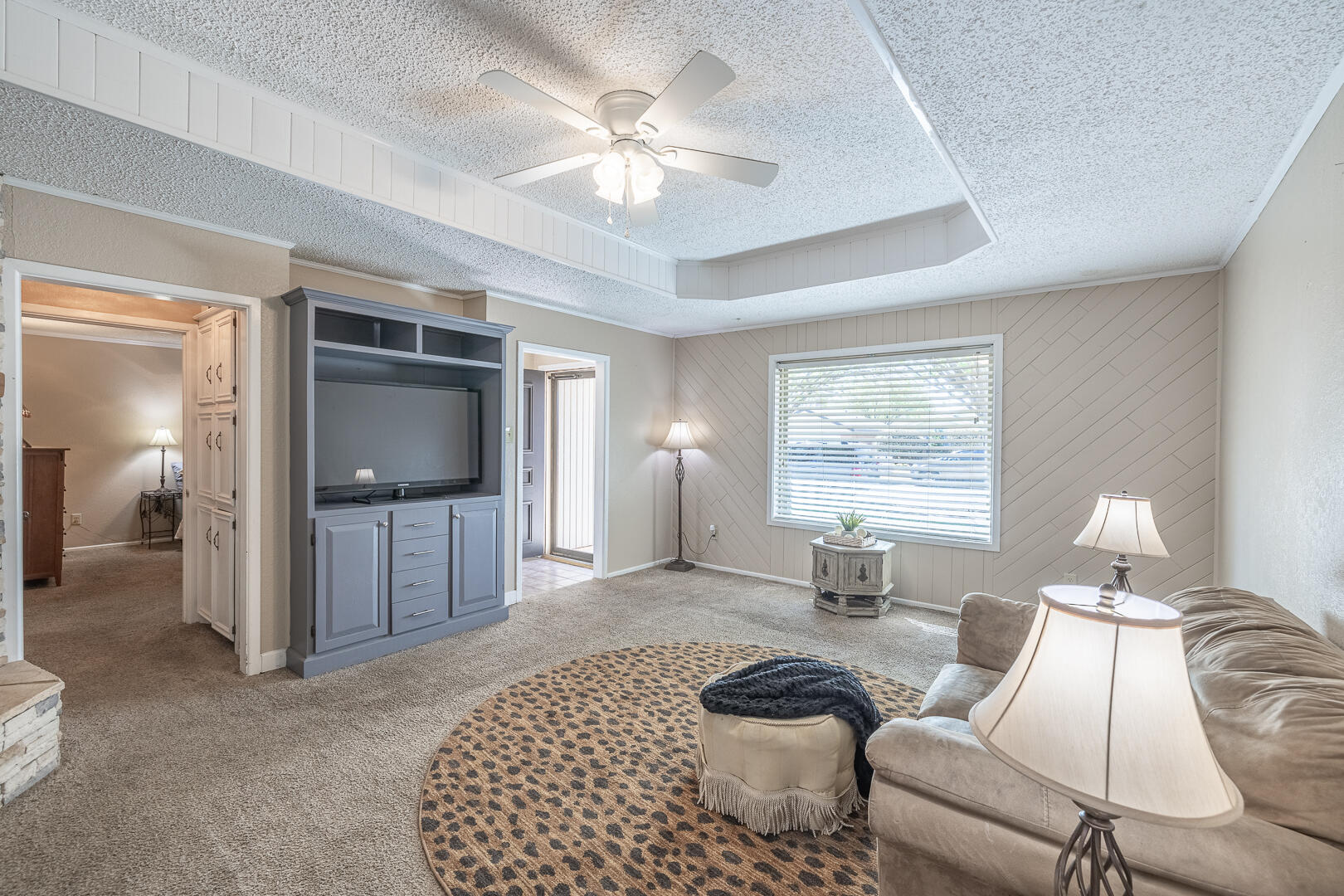 5612 94th Street Lubbock, TX 79424 - Photo 8 of 45 1-8
