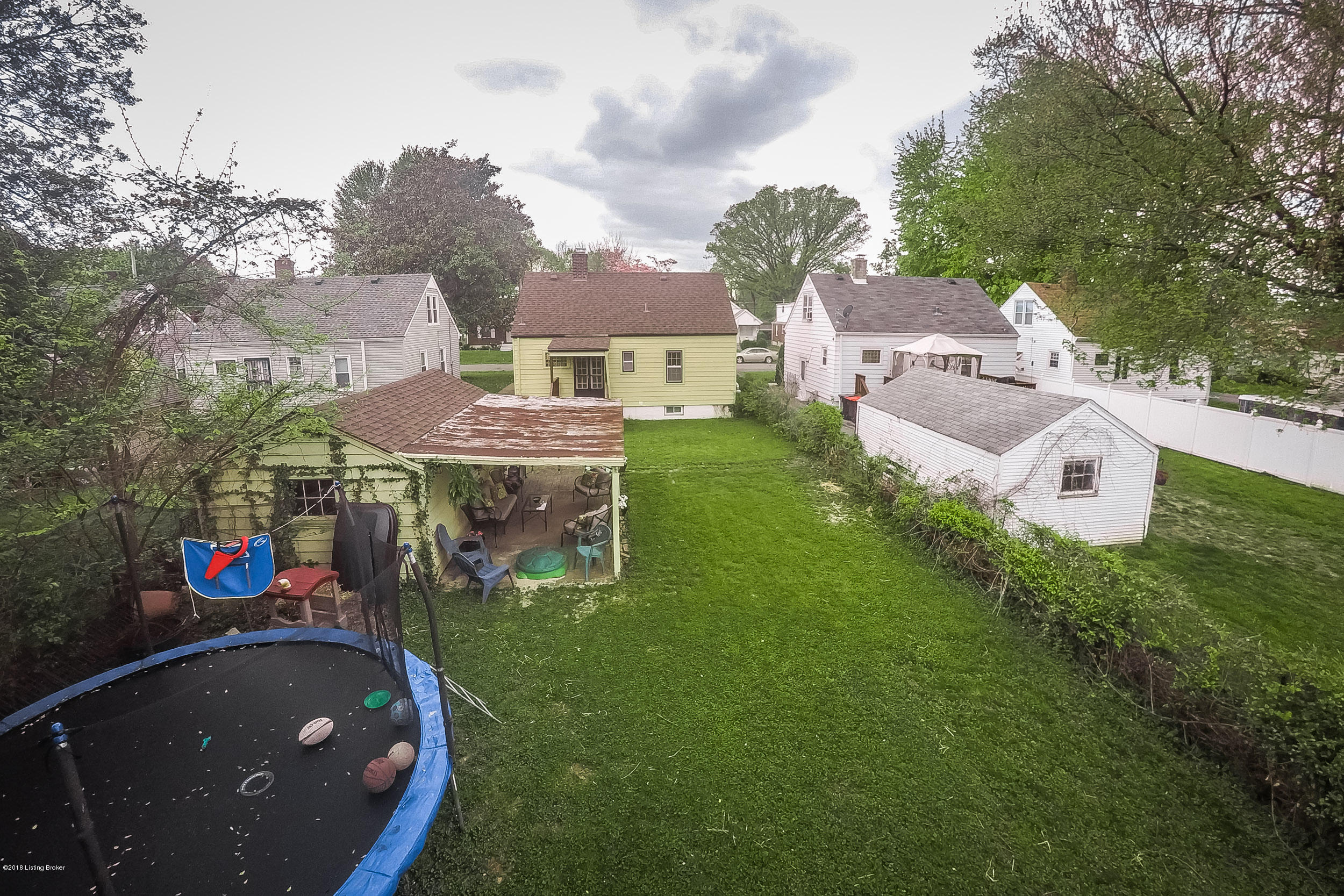 2583 Greenup Road Louisville, KY 40217 - Photo 35 of 45 2583 Greenup Rd-04