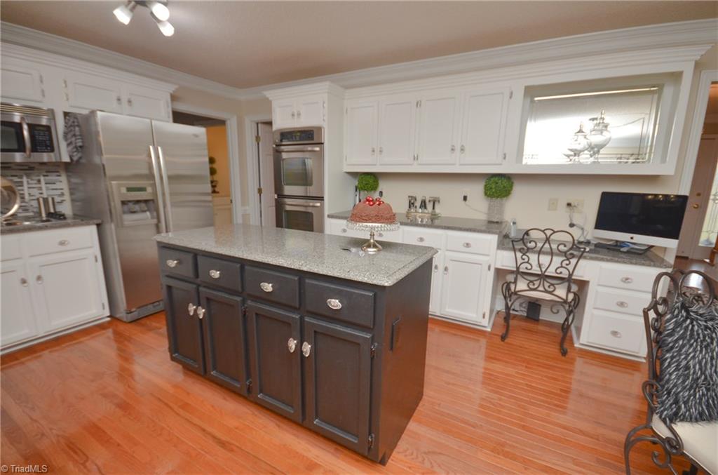 1434 Talbot Road Pleasant Garden, NC 27313 - Photo 11 of 30 Gallery Image 11