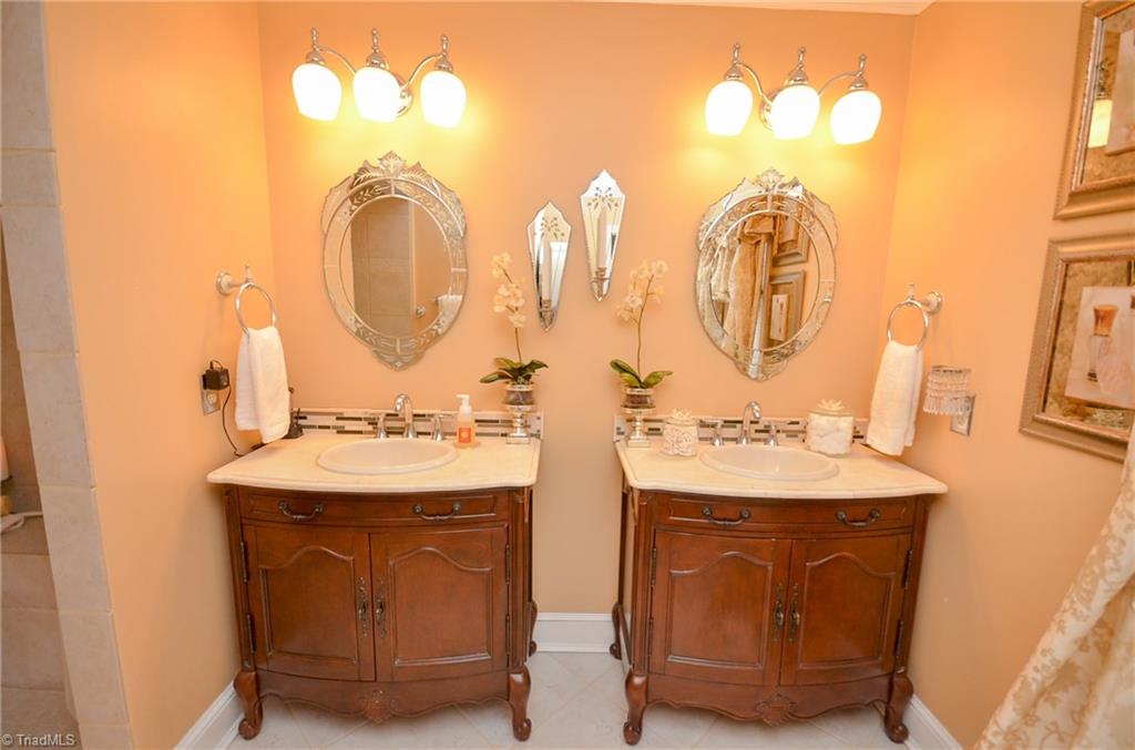 1434 Talbot Road Pleasant Garden, NC 27313 - Photo 21 of 30 Master Bath