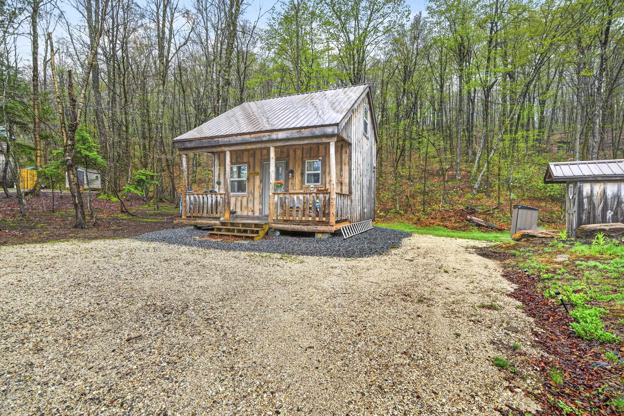 224 Tucker Road Grafton, NH 03240 - Photo 28 of 37