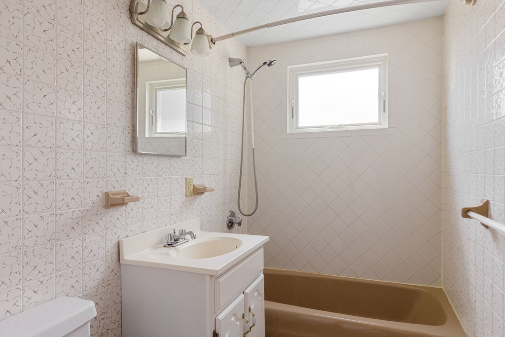 13 Rawson Road, Unit 13 Arlington, MA 02474 - Photo 25 of 32 Gallery Image 25