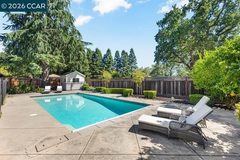 $1,998,000 | 102 Belgian Drive, Danville, CA 94526