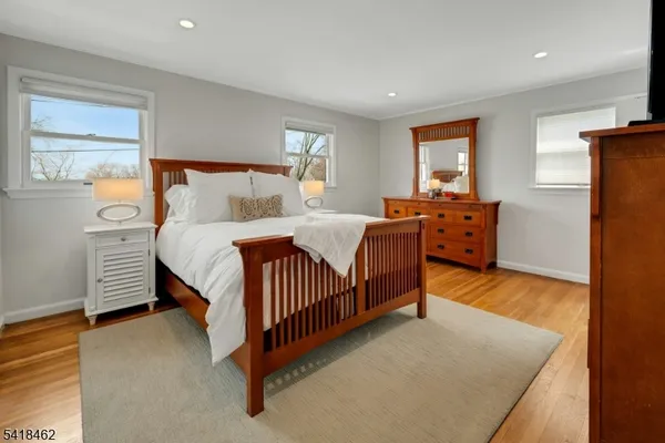 $1,049,000 | 51 Albright Circle, Madison, NJ 07940