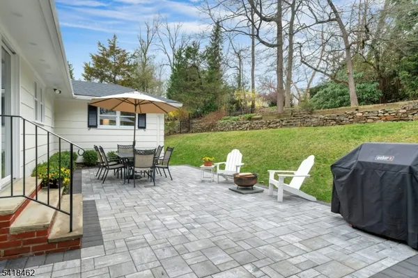 $1,049,000 | 51 Albright Circle, Madison, NJ 07940