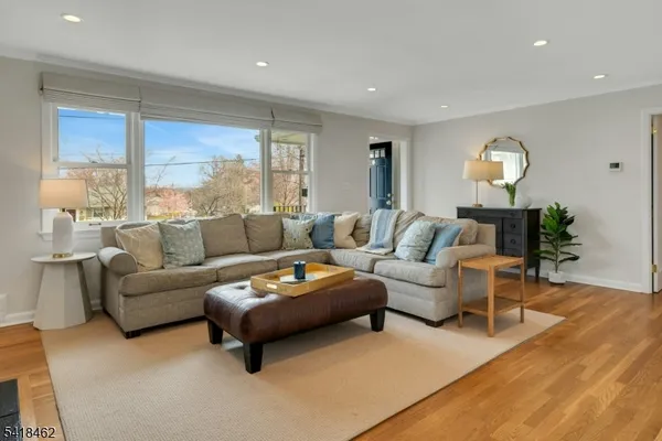 $1,049,000 | 51 Albright Circle, Madison, NJ 07940