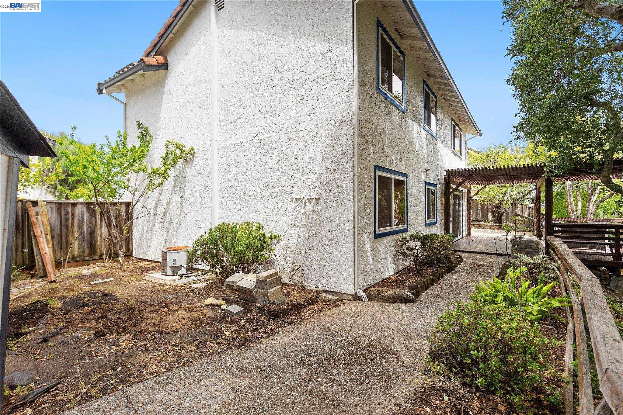 19252 Masterson Place Castro Valley, CA 94552 - Photo 66 of 99