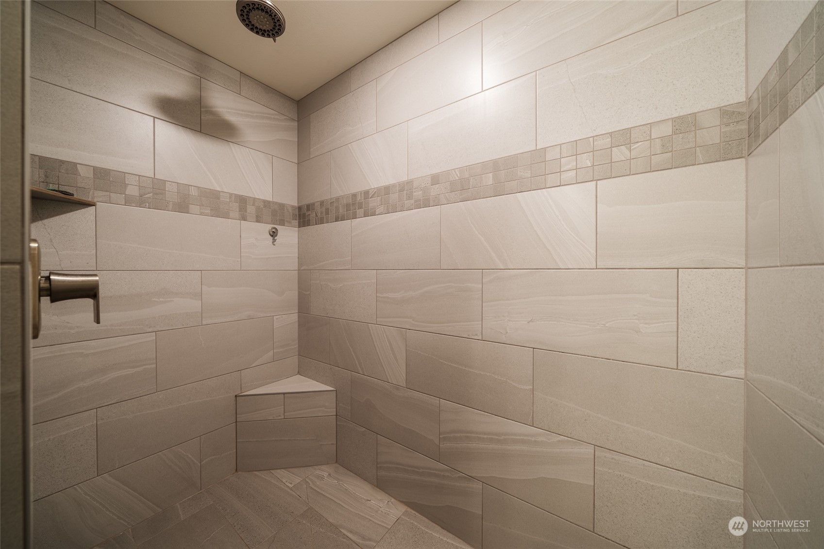 166 Mad River Road Entiat, WA 98822 - Photo 36 of 40 a bathroom with a shower