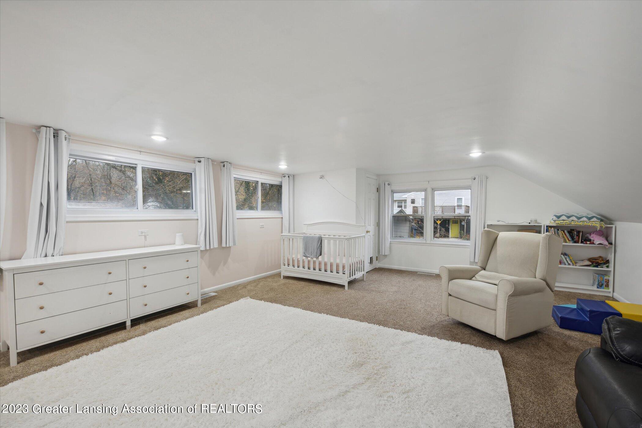 3007 Sandhill Road Mason, MI 48854 - Photo 27 of 62 27-3007-Sandhill-Rd-Mason-MI-48854-Windo
