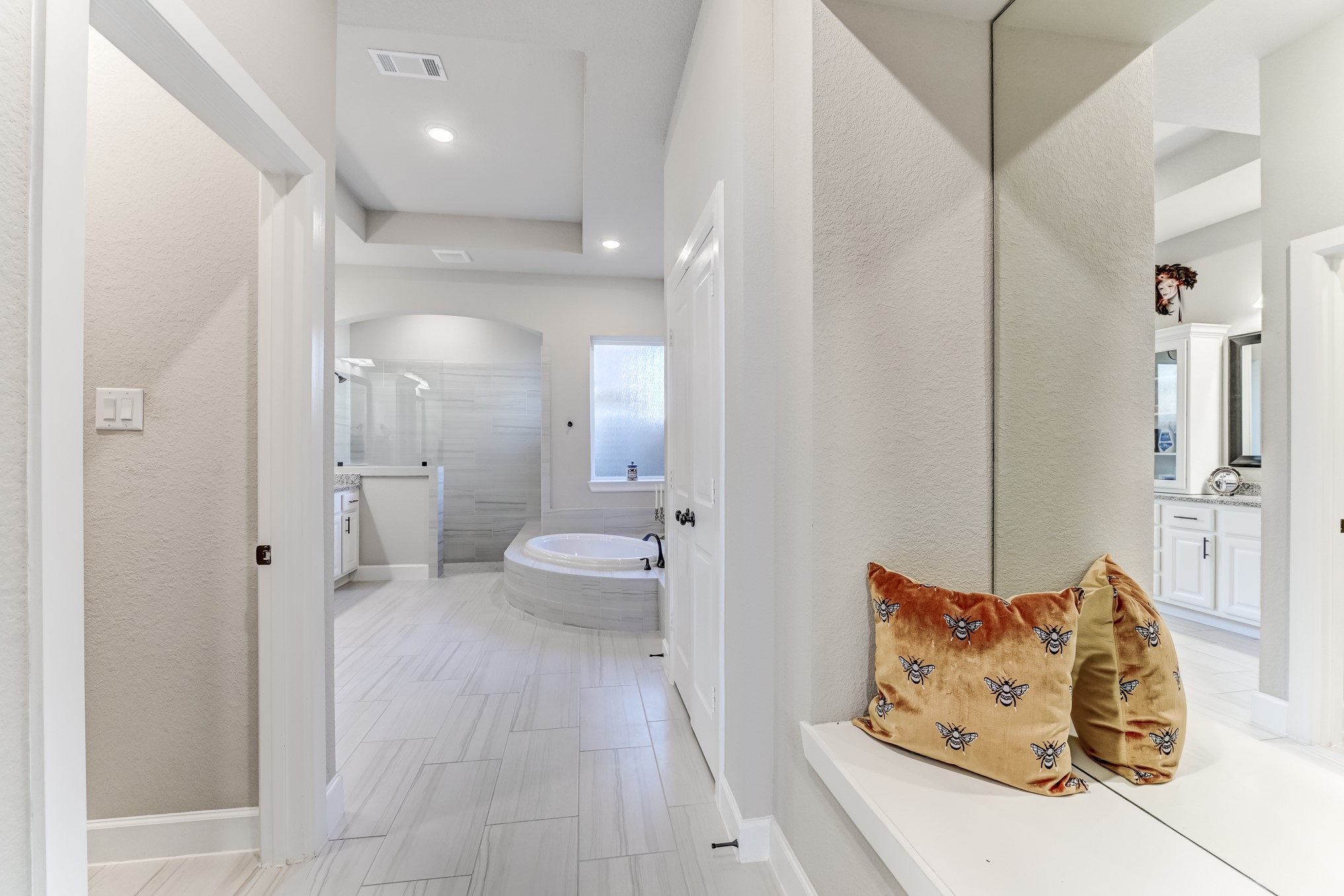 404 Summit Ridge Court Conroe, TX 77318 - Photo 34 of 50