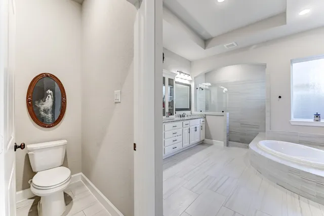 $450,000 | 404 Summit Ridge Court, Conroe, TX 77318