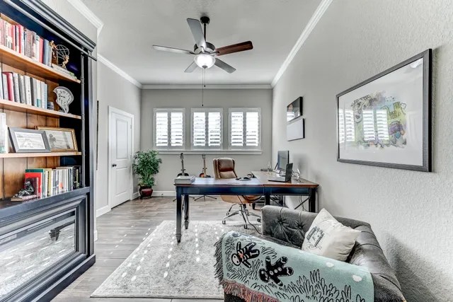 $450,000 | 404 Summit Ridge Court, Conroe, TX 77318