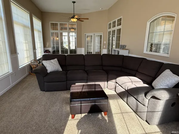 $695,000 | 10070 Butternut Lane, Middlebury, IN 46540