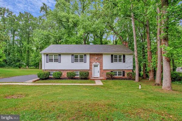 $3,100 | 607 Ridge Drive, Annapolis, MD 21403