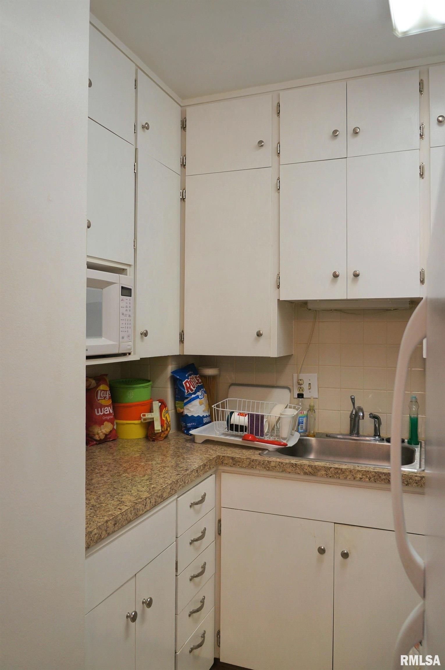 1104 Kimberly Road, Unit 702 Bettendorf, IA 52722 - Photo 20 of 31 Gallery Image 20