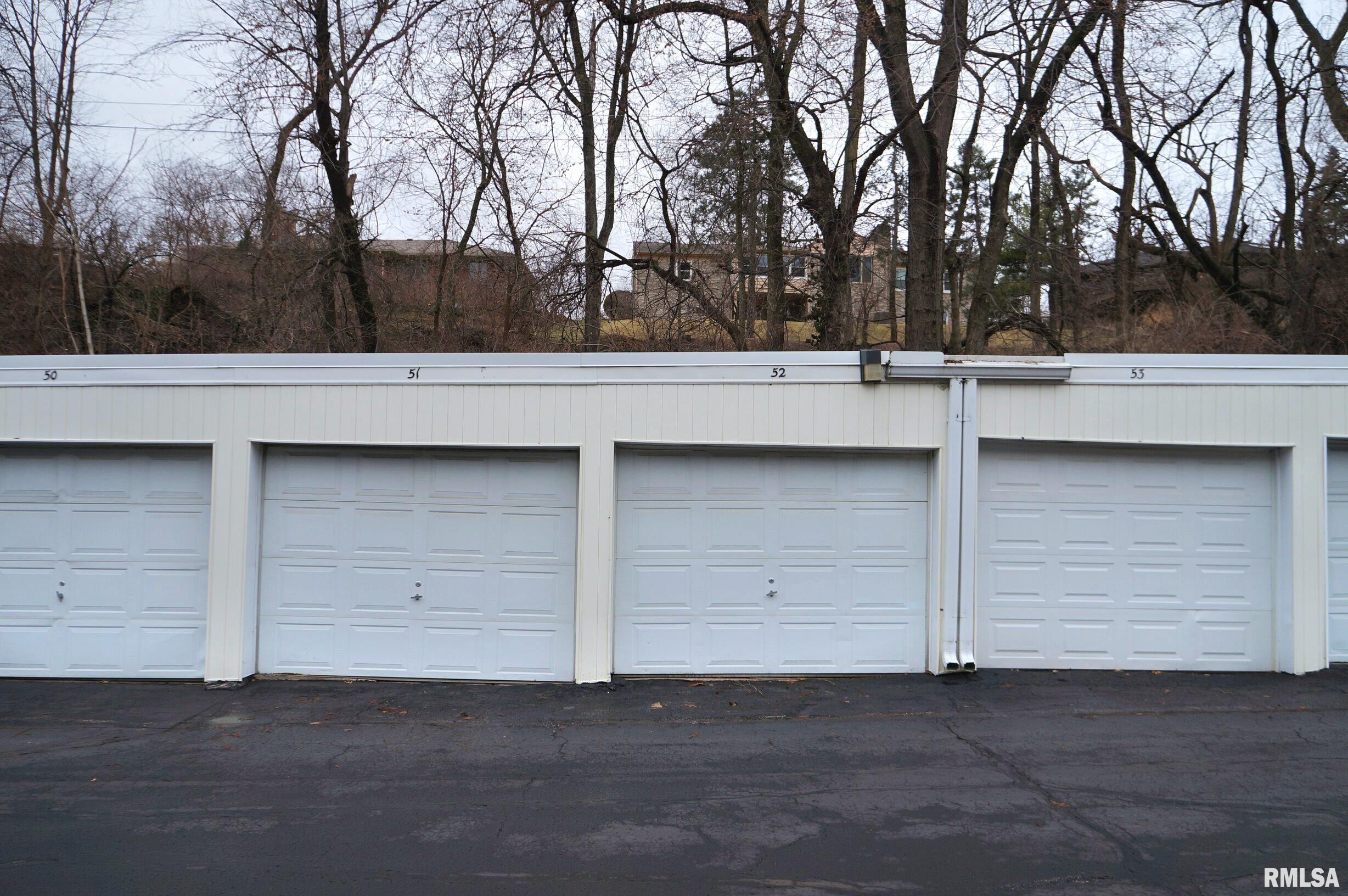1104 Kimberly Road, Unit 702 Bettendorf, IA 52722 - Photo 28 of 31 Gallery Image 28