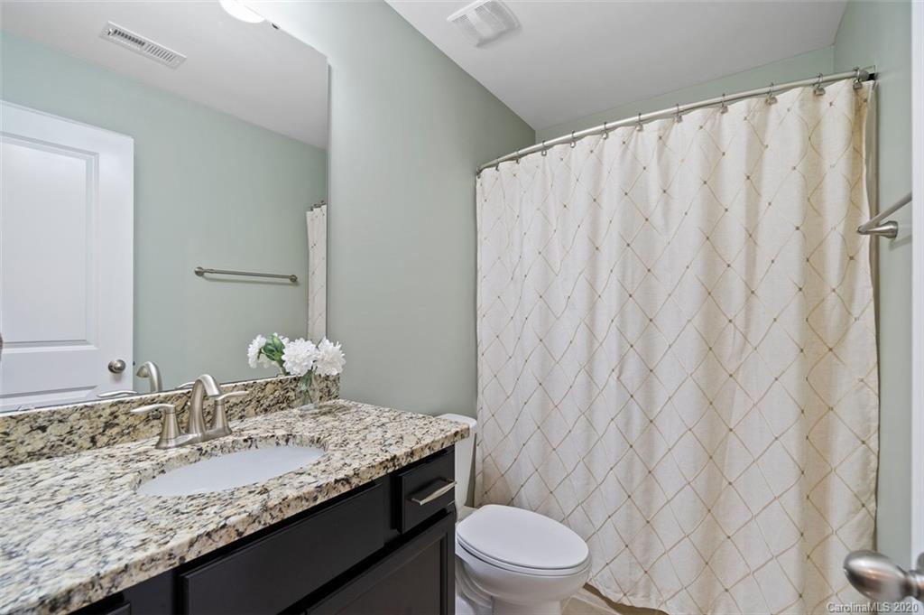 8943 Inverness Bay Road Charlotte, NC 28278 - Photo 19 of 26 Gallery Image 19